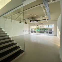 Nguyên căn shophouse Saritown quận 2 dt:114m2