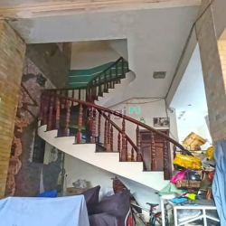 HÀNG VIP - Biệt thự 2 lầu áp mái hẻm xe hơi 458 Huỳnh Tấn Phát, Quận 7