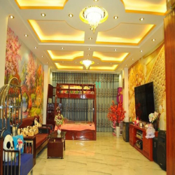 MT Nguyễn Văn Cừ, P. Cầu Kho, Quận 1