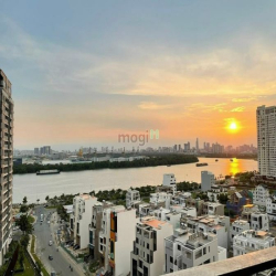 Bán Penthouse One Verandah Quận 2, DT 153m2 giá chỉ 13.5 tỷ alo em Nhi