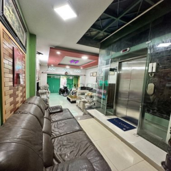 Vườn Lài, Tân Phú,4 Tầng,72m2 , Có Thang máy, đối Diện Công Viên