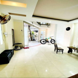 HXH HOÀNG HOA THÁM, 50m2, 5 tầng, BÌNH THẠNH, Giá 7.X tỷ.