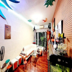 HOT! Cần bán gấp! Nhà Thạch Bàn, LBiên 53m2, 5T, gara ô tô, chỉ 7.9 tỷ