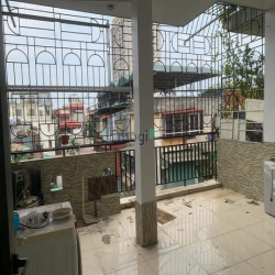 Trung tâm Ba Đình, KD khủng, bán nhà phố Nguyễn Công Hoan, 40m, 152,tỷ