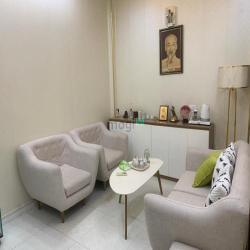 Trung tâm Ba Đình, KD khủng, bán nhà phố Nguyễn Công Hoan, 40m, 152,tỷ