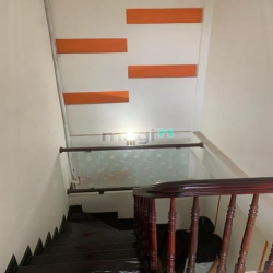 Trung tâm Ba Đình, KD khủng, bán nhà phố Nguyễn Công Hoan, 40m, 152,tỷ