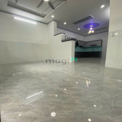 Bán Nhà 1Lầu 1Trệt Dt Lớn: 100m2. Trung Tâm Biên Hoà. Giá: 2Tỷ290Triệu