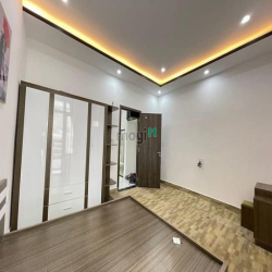Làm Ăn Thua Lỗ Bán Nhà Trả Nợ Đ. Phạm Hữu Chí , 61m2 , Giá 930 Triệu