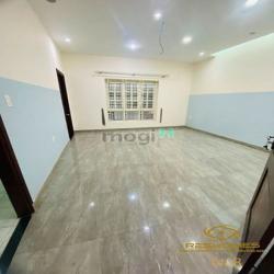 Cho thuê nhà 1 trệt 2 lầu (132m2) đường D9 khu dân cư D2D,Biên Hòa