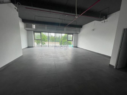 Cho thuê văn phòng, showroom Sarina Sala 4500$