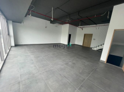 Cho thuê văn phòng, showroom Sarina Sala 4500$