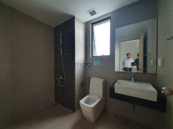 Bán nhanh căn 2 phòng-1wc Sunrise Cityview giá 2,580 tỷ có nội thất