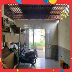 Q12. Nhà chính chủ, 5M x 24M, 3T, đường 7M, gần đường Hà Huy Giáp.