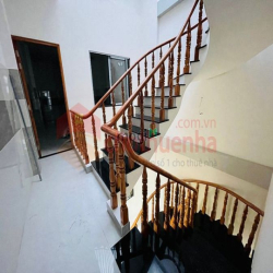 NHÀ MỚI - Số 91B Đặng Tất, Tân Định, Quận 1