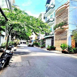 Ô tô bàn cờ, đối diện etowd cộng hòa, 100m, 3 tầng, 13 tỷ xíu