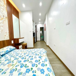 Chỉ 3 nhà ra Chùa Láng 50x 5T dòng tiền 500tr/năm gần 3ĐH 2BV 8.5 Tỷ