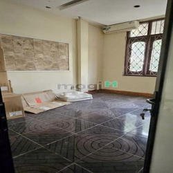 Cho thuê nhà riêng ngõ 23 Đỗ Quang, diện tích 50 m2 x 5 tầng