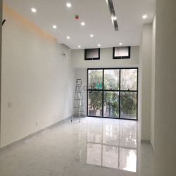 Cho thuê văn phòng officetel The Sun Avenue 50m2 chỉ 10 triệu/tháng.