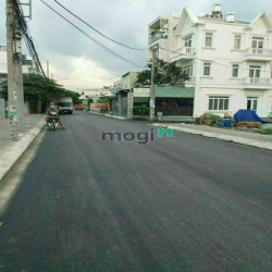 Đất thổ cư 1 sẹc Thạnh Lộc 31, DT:5x20.3m, Hướng tây bắc, Giá 4.4 tỷ