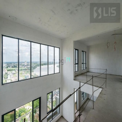 Bán duplex penthouse One Verandah. DT 170m2, view sông, giá tốt 14 tỷ