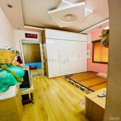 Cần bán gấp CH tập thể Lương Định Của giá 1.55 tỷ, 45m2, tầng 3, có sổ