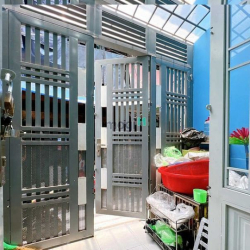 Nhà 27m2. 3.1m x 9m Hẻm 3m. 1 xẹt. Tiện làm phòng trọ, căn hộ dịch vụ