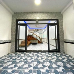 Bán gấp nhà bình chuẩn trệt lầu giá rẻ