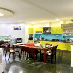 Gấp bán! Biệt thự có Thang máy Thảo Điền Quận 2_222m2 chỉ 31,99 tỷ