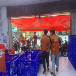 Cho thuê nhà mặt tiền 7X15 Đồng Đen Phường 11 Quận Tân Bình