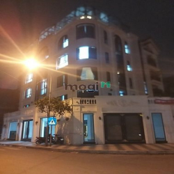 Cho thuê 400- 3200m2 kho xưởng, mặt tiền 60m, container đỗ cửa