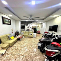 Ô tô thông, ngay thăng long p4, sân bay, 60m, 4x15m, 5 tầng, 11.x tỷ