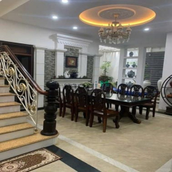 HOT chỉ 36tỷ có Biệt thự đẹp ngang 14m 280m2 HXH Lê Văn Sỹ gần sân bay