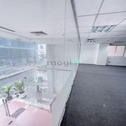 Văn phòng 105m2 view kính-sàn lót thảm sang trọng-Tân Cảng, Bình Thạnh