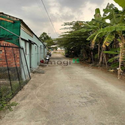 Nền góc 2 mặt tiền đại lộ Võ Văn Kiệt đối diện Stella Mega City