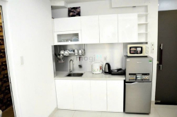 Căn hộ 2PN  full nội thất cửa sổ Dương Bá Trạc Q8