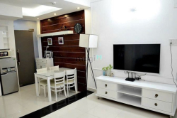 Căn hộ 2PN  full nội thất cửa sổ Dương Bá Trạc Q8