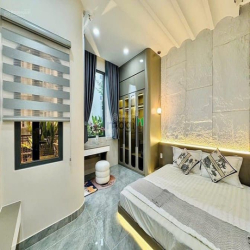 CHỦ BÁN NHÀ GẤP ở đường Hậu Giang,P11,Q6. DT 75m2/2tỷ490, có sổ riêng