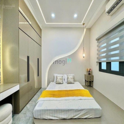 CHỦ BÁN NHÀ GẤP ở đường Hậu Giang,P11,Q6. DT 75m2/2tỷ490, có sổ riêng