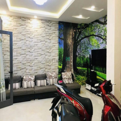 Nhà đẹp Nguyễn Văn Trỗi, hẻm sạch đẹp yên ninh an tĩnh