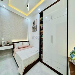 SALE ! Nhà đẹp Cửu Long,P2,Tân Bình.80m2.Giá2tỷ700.Sổ Hồng Riêng