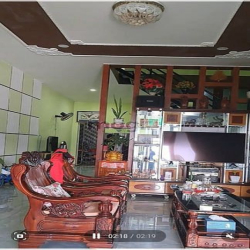 nhà bán 2/4 trạm đăng kiểm-DT 5 x20 m. 2 lầu, hxh, chỉ 2tỷ- CỰC ĐẸP