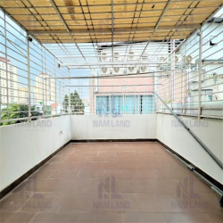 Cho Thuê Nhà 250m2 Trệt 3 Lầu 4 Phòng Lớn Đẹp Hướng ĐÔNG NAM