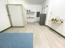 Cần cho thuê gấp_ có ban công - cửa sổ Ngay ngã tư Phú Nhuận