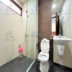 Cho Thuê Nhà 250m2 Trệt 3 Lầu 4 Phòng Lớn Đẹp Hướng ĐÔNG NAM
