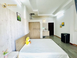 Cần cho thuê gấp_ có ban công - cửa sổ Ngay ngã tư Phú Nhuận