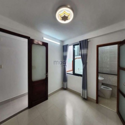 CHO THUÊ Nhà 377 m² - Hoàng Hoa Thám, Tân Bình -4.3mx17.5m-6P-1T 3L ST