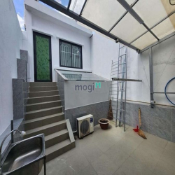 CHO THUÊ Nhà 377 m² - Hoàng Hoa Thám, Tân Bình -4.3mx17.5m-6P-1T 3L ST