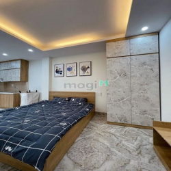 Bán nhà Cầu Giấy 91m2 7 tầng thang máy, 18 căn hộ khép kín,gara ô tô,