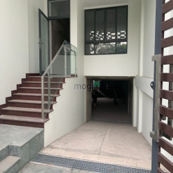 Bán nhà phố compound cao cấp, trung tâm quận 2, 470m2 sử dụng, 25 TỶ