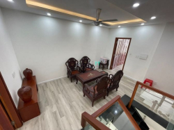 Nhà mặt tiền phố cho thuê Mystery Villas Hưng Thịnh 40tr/320m2
